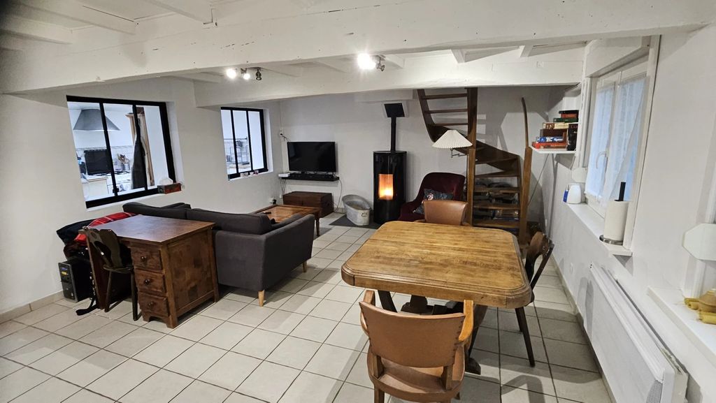 Achat maison à vendre 2 chambres 90 m² - Neuville-en-Ferrain