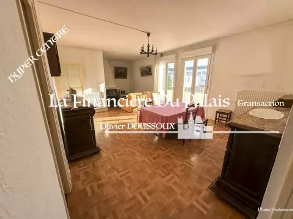Achat appartement à vendre 3 pièces 78 m² - Royan