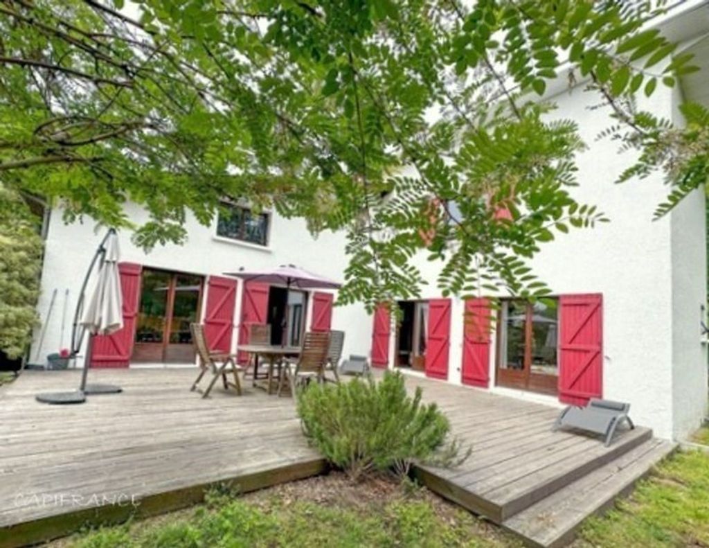 Achat maison à vendre 4 chambres 184 m² - Le Verdon-sur-Mer