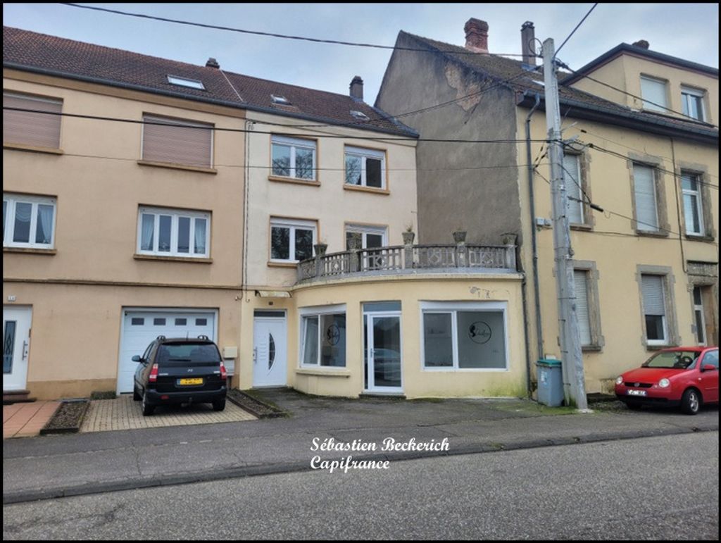 Achat maison à vendre 4 chambres 170 m² - Sarralbe