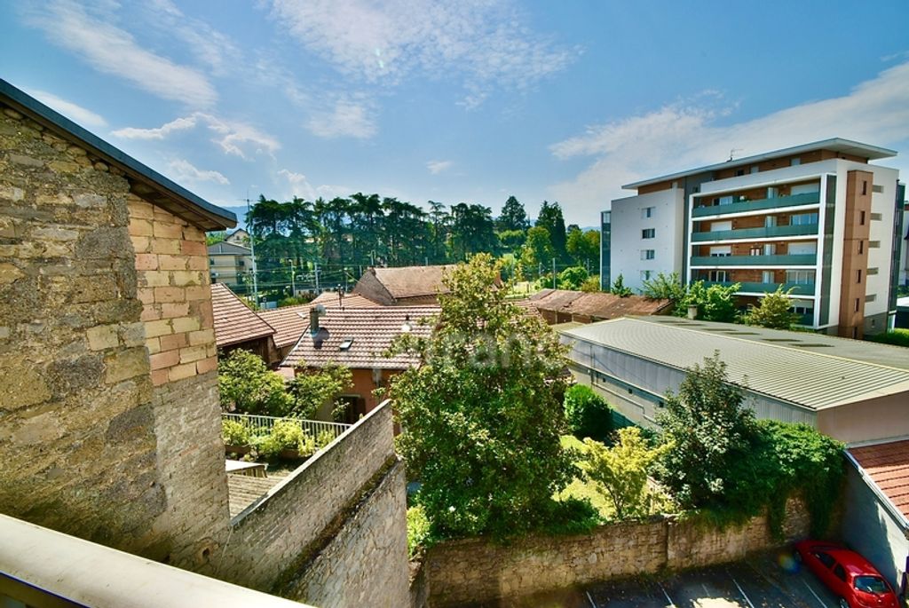 Achat appartement à vendre 3 pièces 76 m² - Thonon-les-Bains