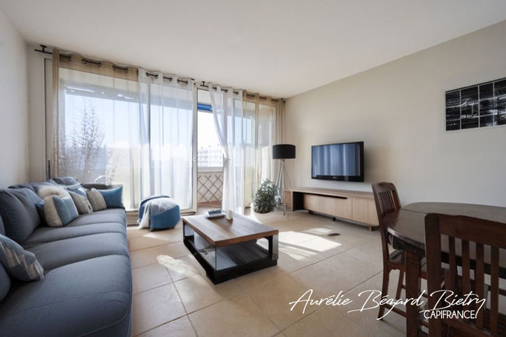 Achat appartement à vendre 4 pièces 76 m² - Meudon la Forêt