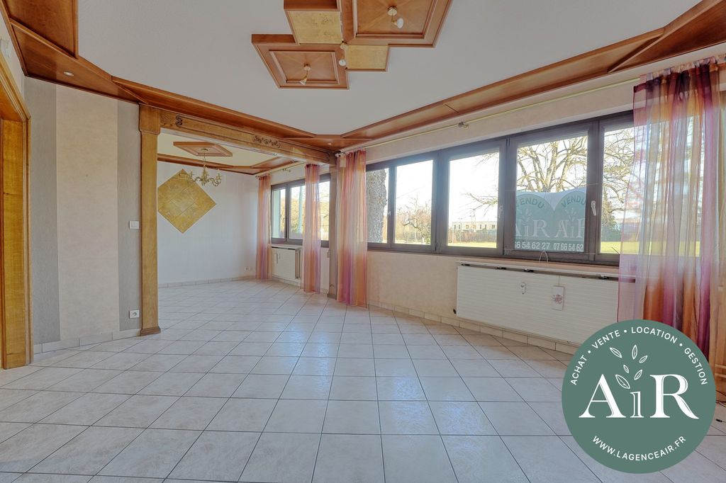 Achat appartement à vendre 6 pièces 107 m² - Obernai