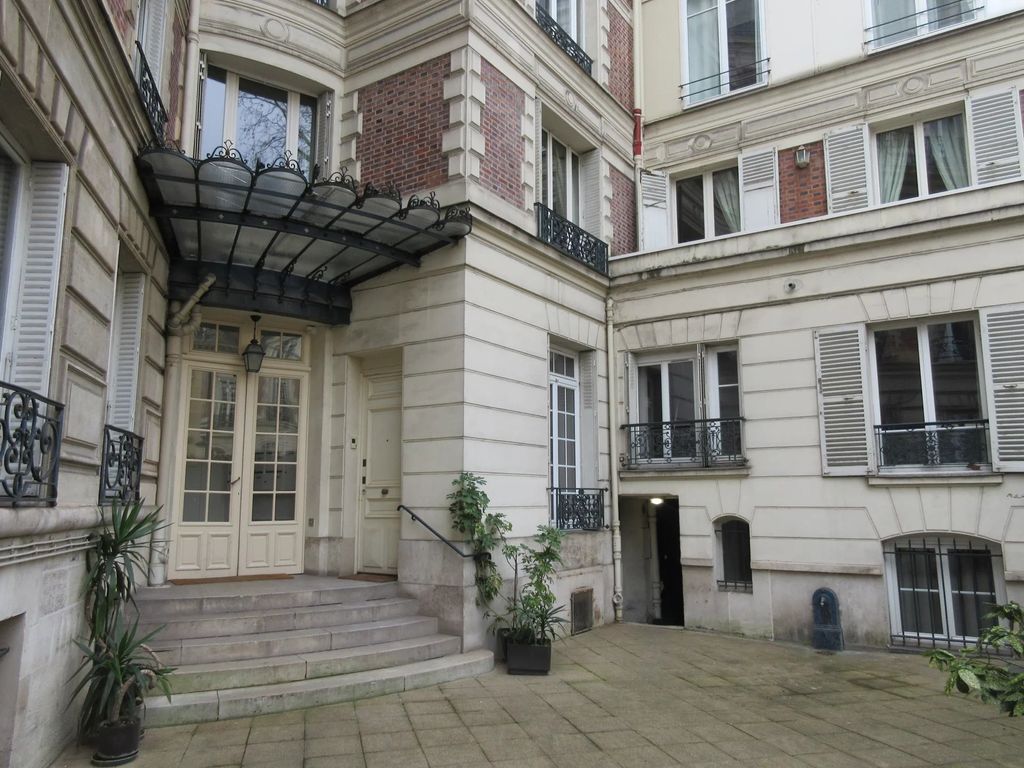 Achat studio à vendre 6 m² - Paris 17ème arrondissement