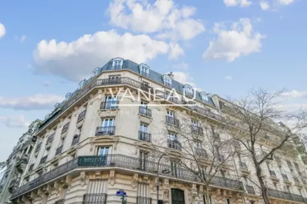Achat appartement à vendre 3 pièces 82 m² - Paris 16ème arrondissement