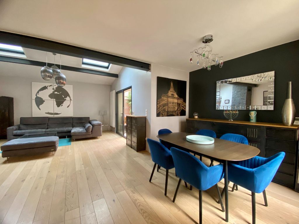 Achat maison à vendre 4 chambres 135 m² - Vincennes