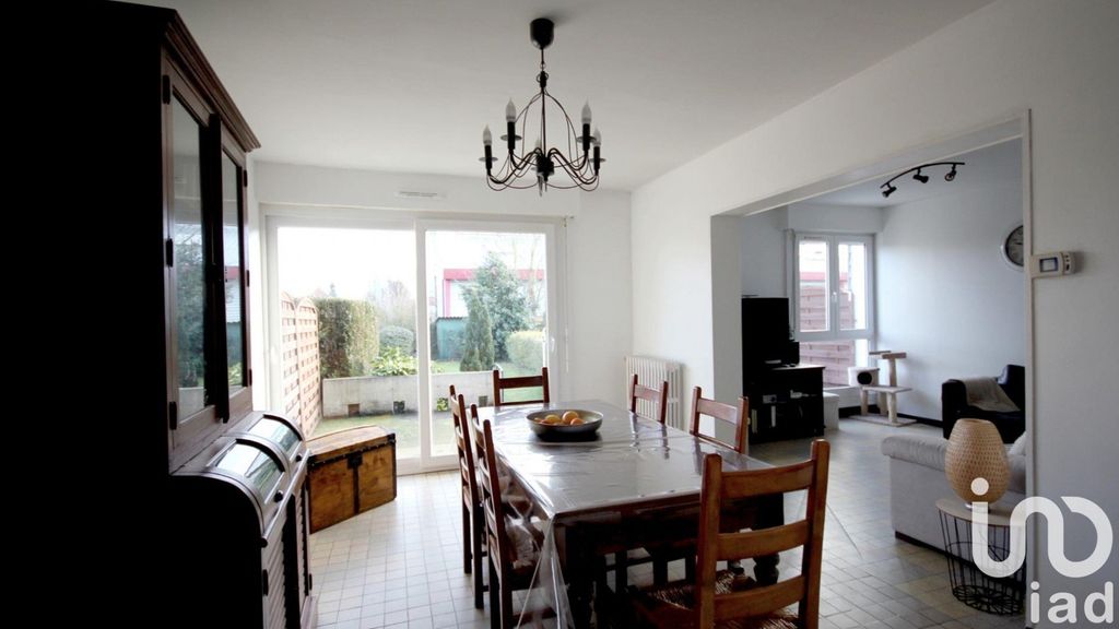 Achat maison à vendre 3 chambres 85 m² - Allennes-les-Marais