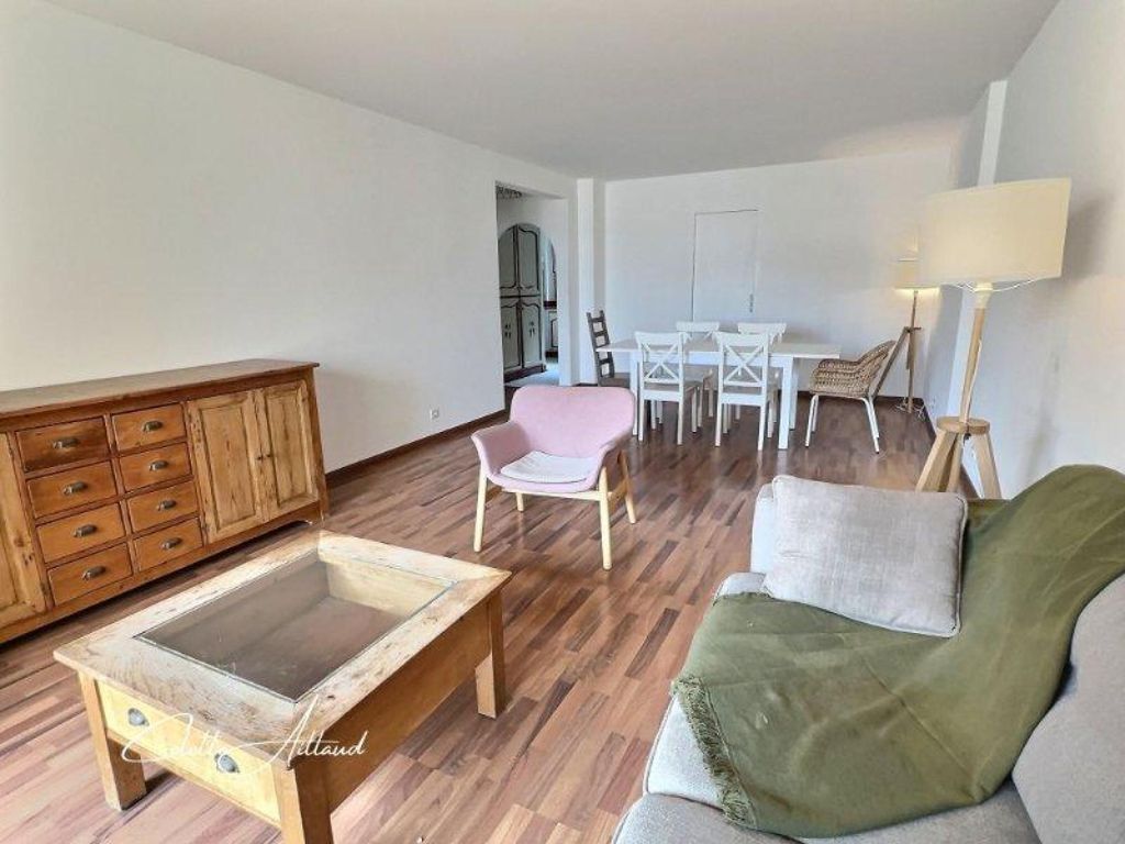 Achat appartement à vendre 4 pièces 88 m² - Saint-Tropez