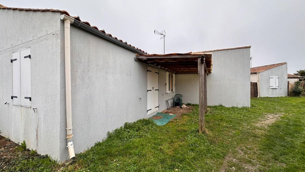 Achat maison à vendre 2 chambres 45 m² - La Jarne