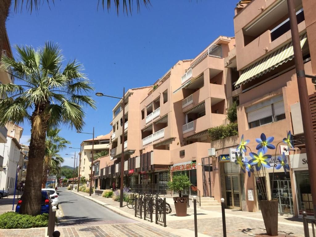 Achat appartement à vendre 2 pièces 27 m² - Sainte-Maxime