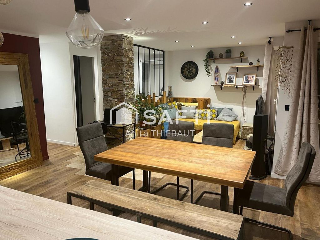 Achat appartement à vendre 4 pièces 85 m² - Saint-Raphaël