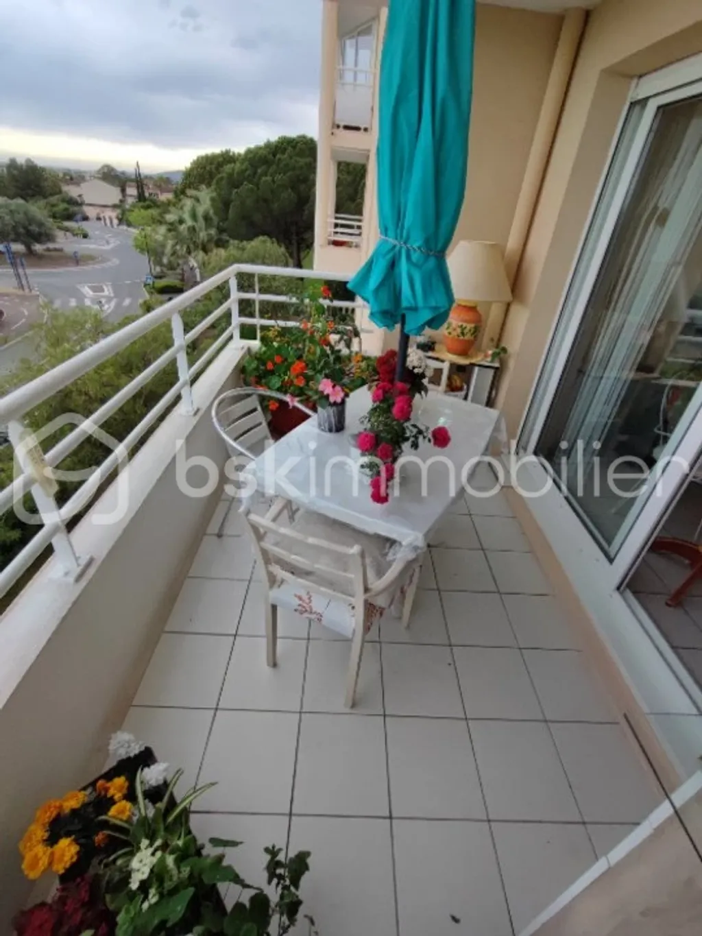 Achat appartement à vendre 2 pièces 43 m² - Fréjus