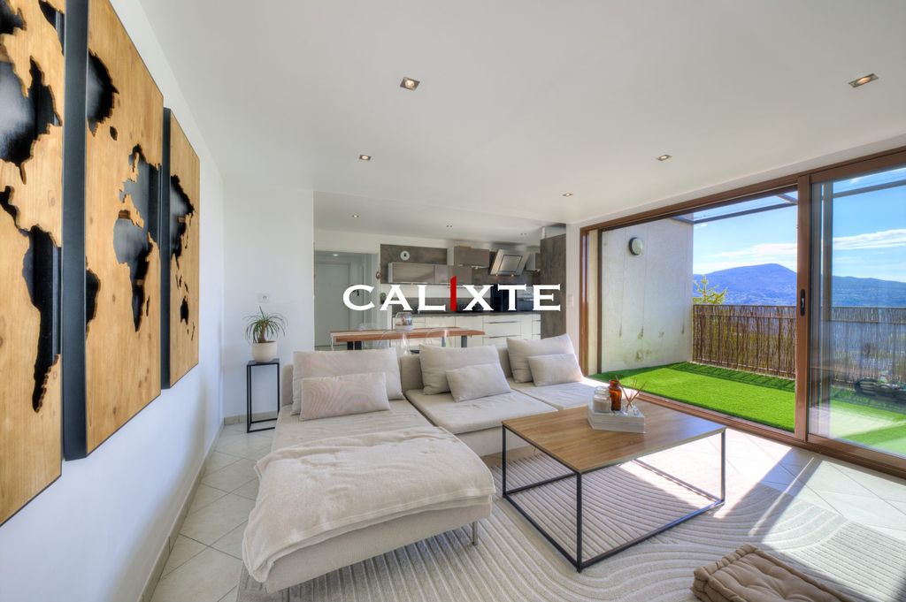 Achat appartement à vendre 3 pièces 66 m² - Carros
