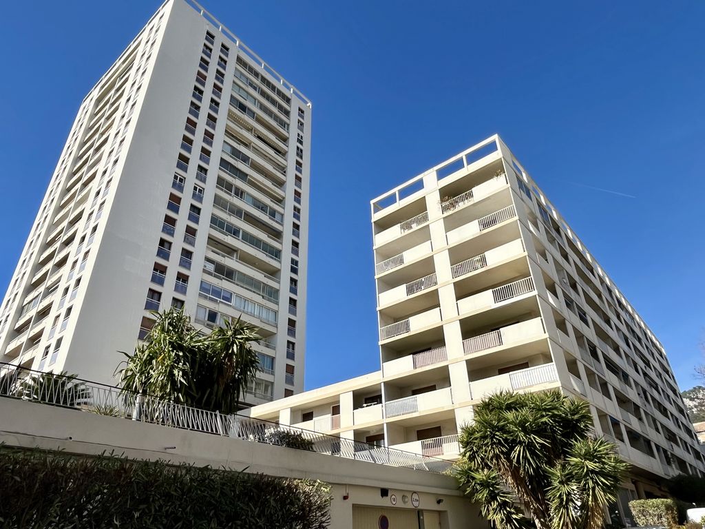 Achat appartement à vendre 4 pièces 95 m² - Toulon