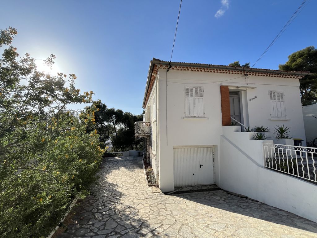 Achat maison à vendre 4 chambres 145 m² - Toulon