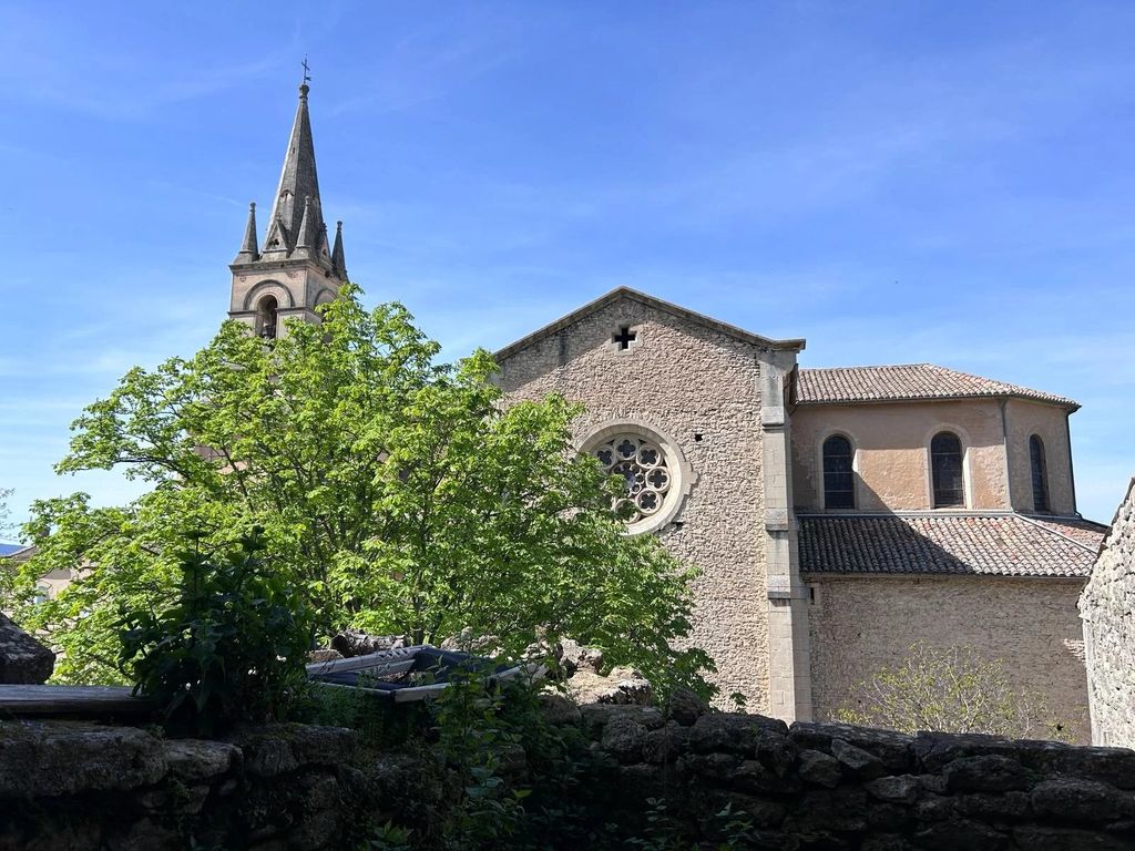 Achat maison à vendre 1 chambre 54 m² - Bonnieux