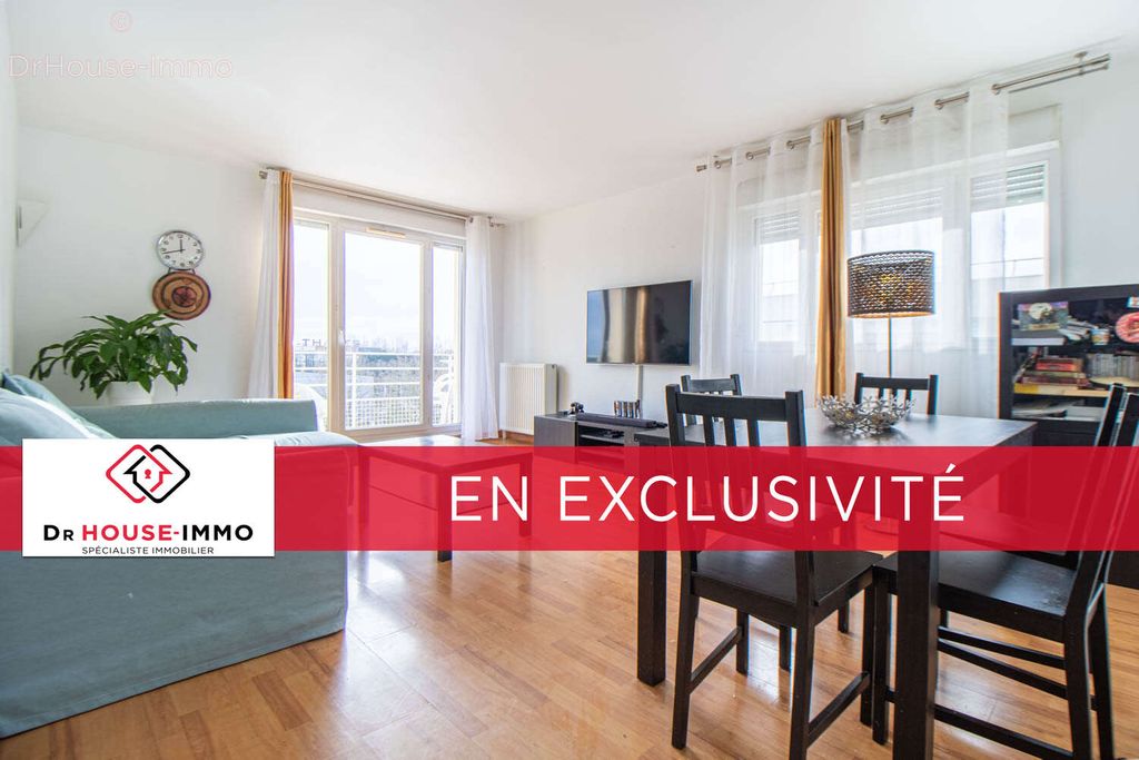 Achat appartement à vendre 4 pièces 77 m² - Élancourt