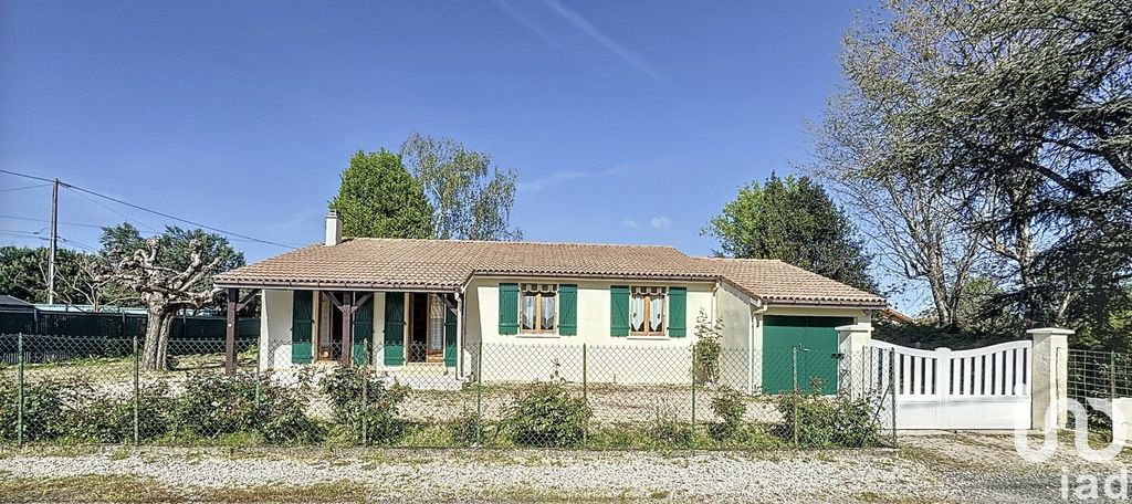 Achat maison à vendre 3 chambres 95 m² - Saint-Vivien-de-Médoc