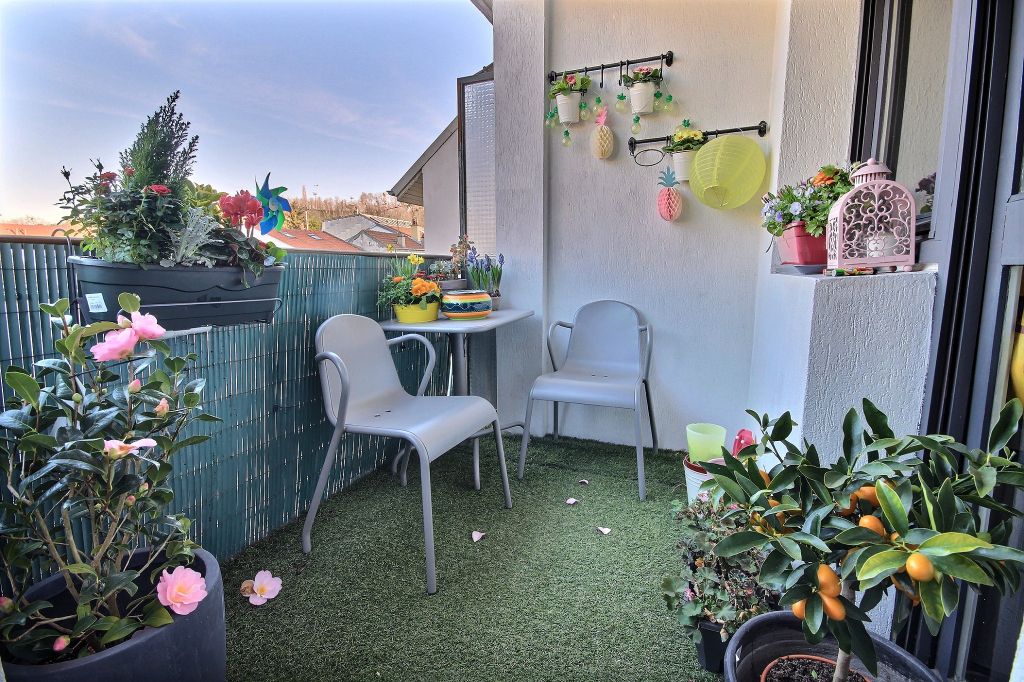 Achat appartement à vendre 3 pièces 77 m² - Pantin