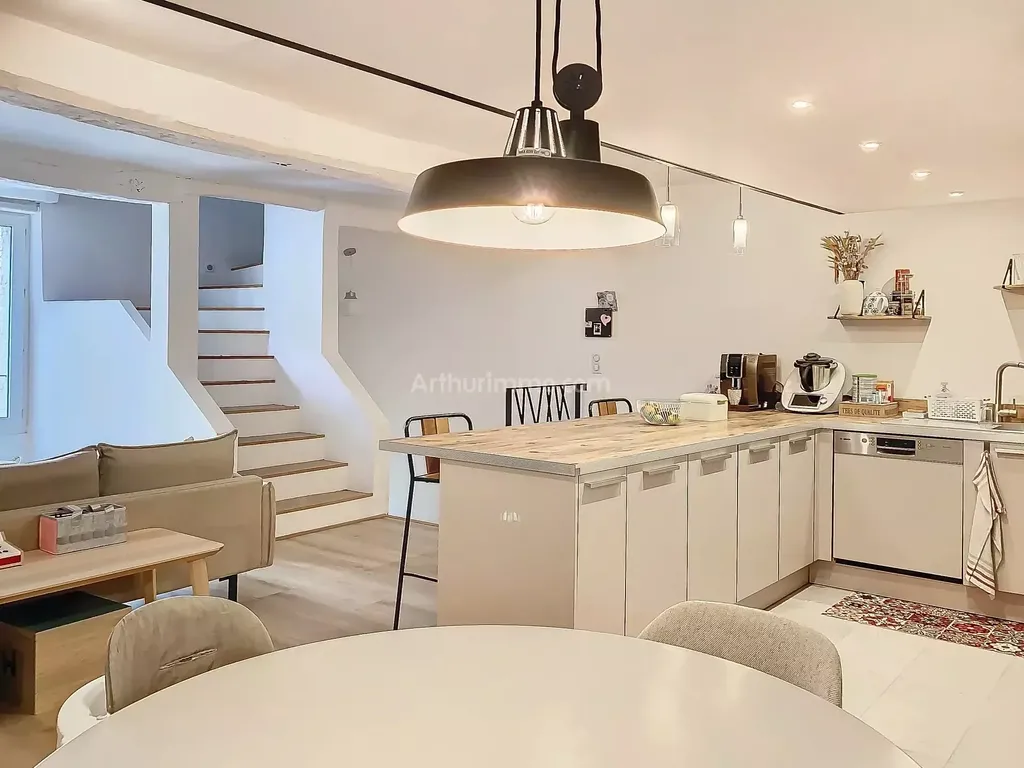 Achat maison à vendre 2 chambres 138 m² - Mouans-Sartoux
