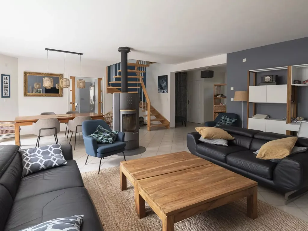 Achat maison à vendre 5 chambres 160 m² - Angers