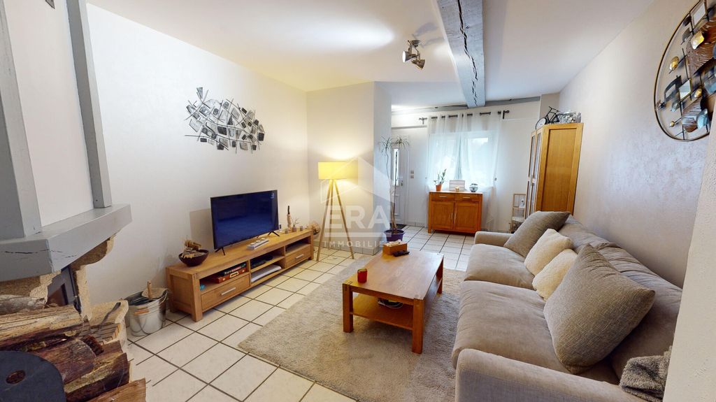 Achat maison à vendre 2 chambres 76 m² - Guérigny