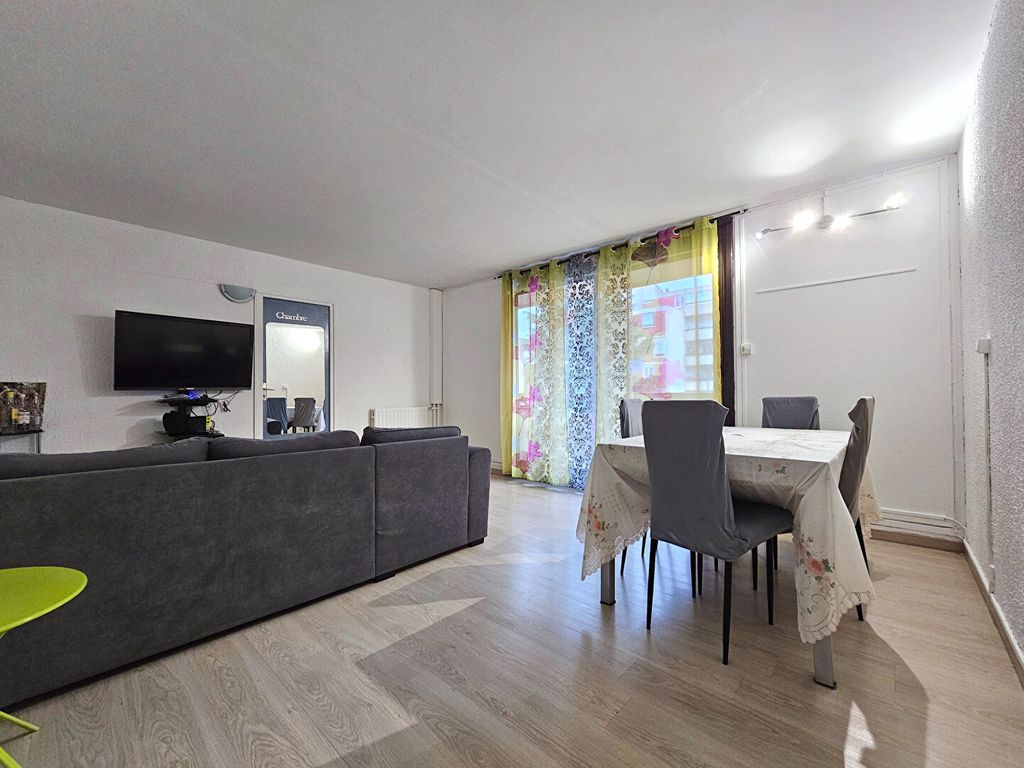 Achat appartement à vendre 4 pièces 86 m² - Évry