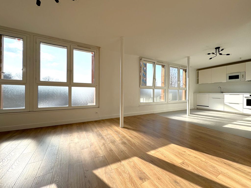 Achat appartement à vendre 4 pièces 86 m² - Pantin