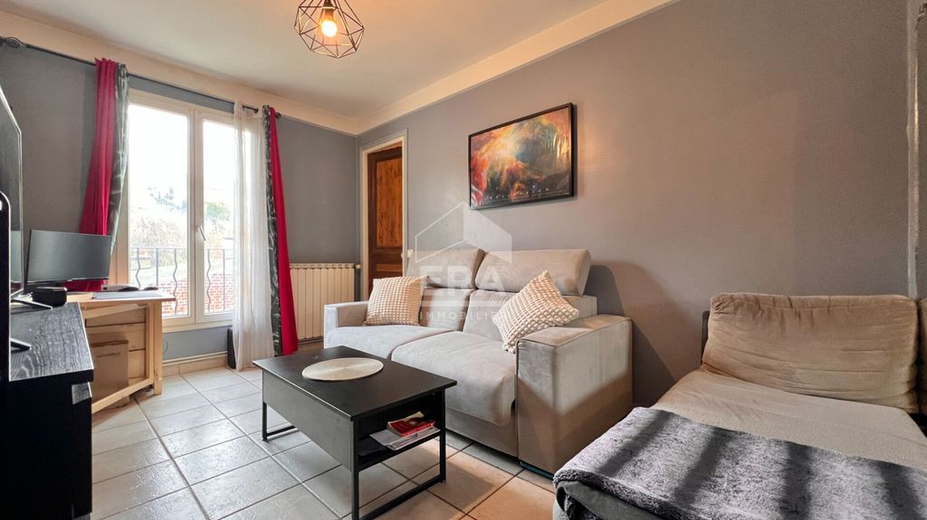 Achat appartement à vendre 2 pièces 36 m² - Corbeil-Essonnes