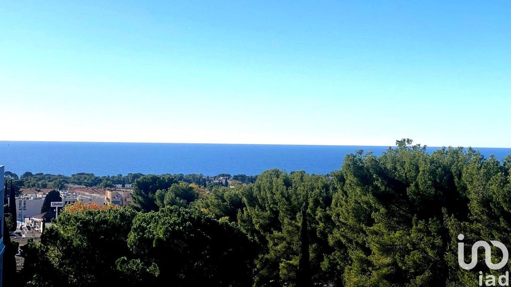 Achat appartement à vendre 3 pièces 100 m² - Bandol