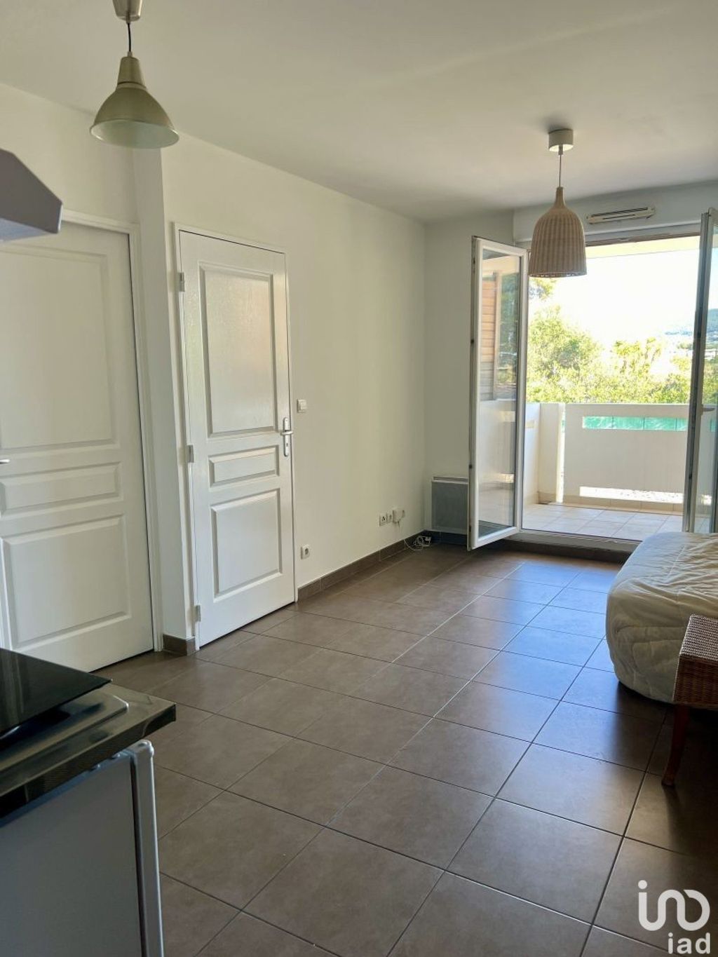 Achat appartement à vendre 2 pièces 32 m² - La Ciotat