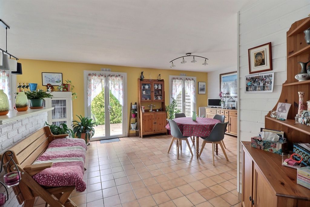 Achat maison à vendre 5 chambres 135 m² - Saint-Sébastien-sur-Loire