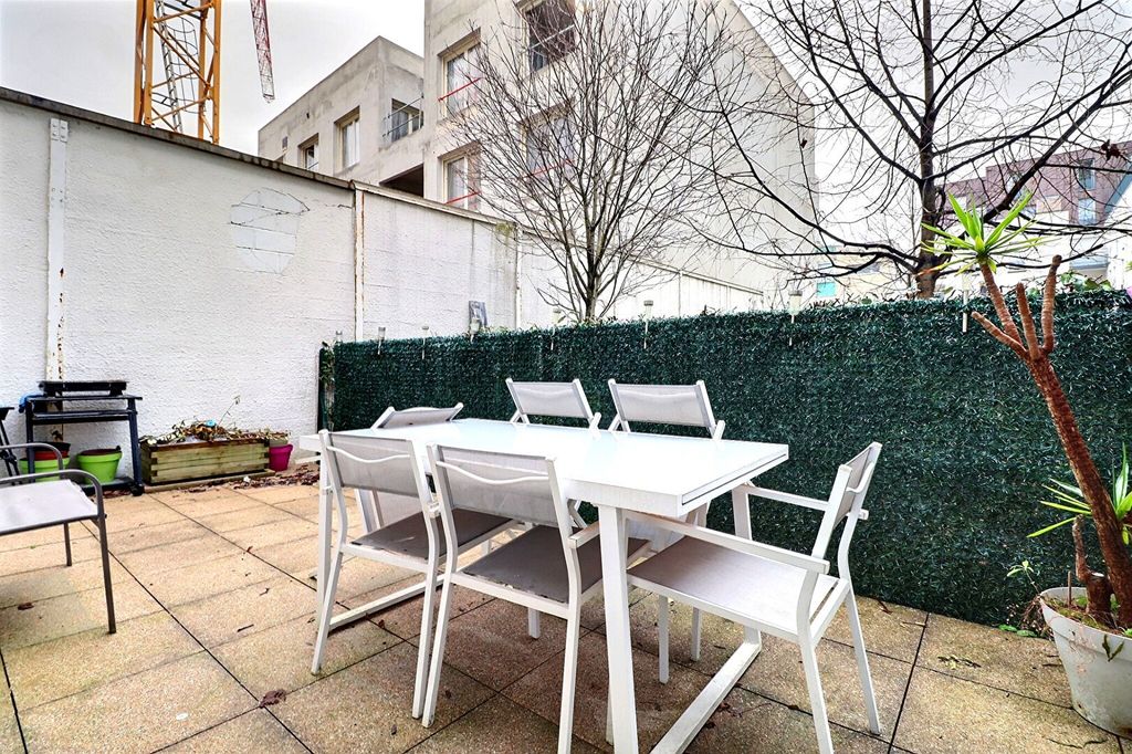 Achat appartement à vendre 4 pièces 76 m² - Aubervilliers