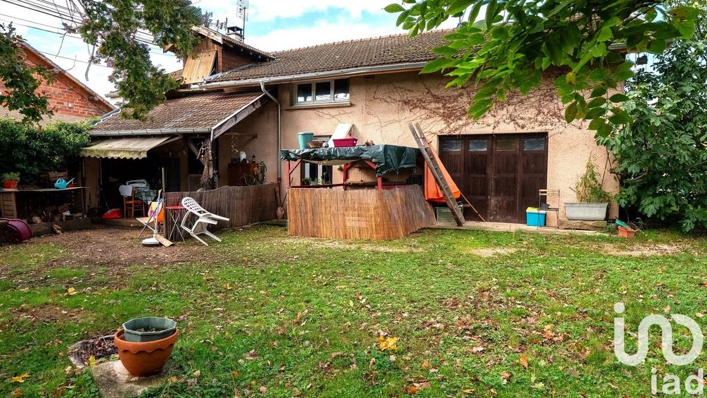 Achat maison à vendre 2 chambres 95 m² - Saint-Étienne-sur-Reyssouze