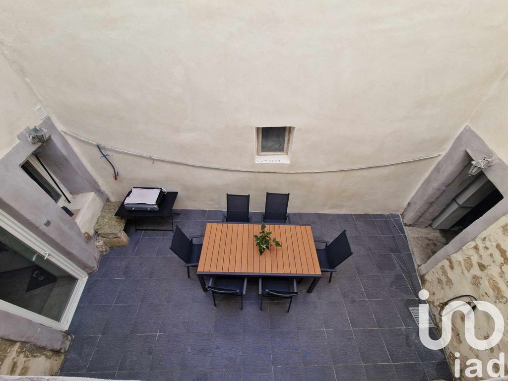 Achat maison à vendre 3 chambres 140 m² - Lespignan