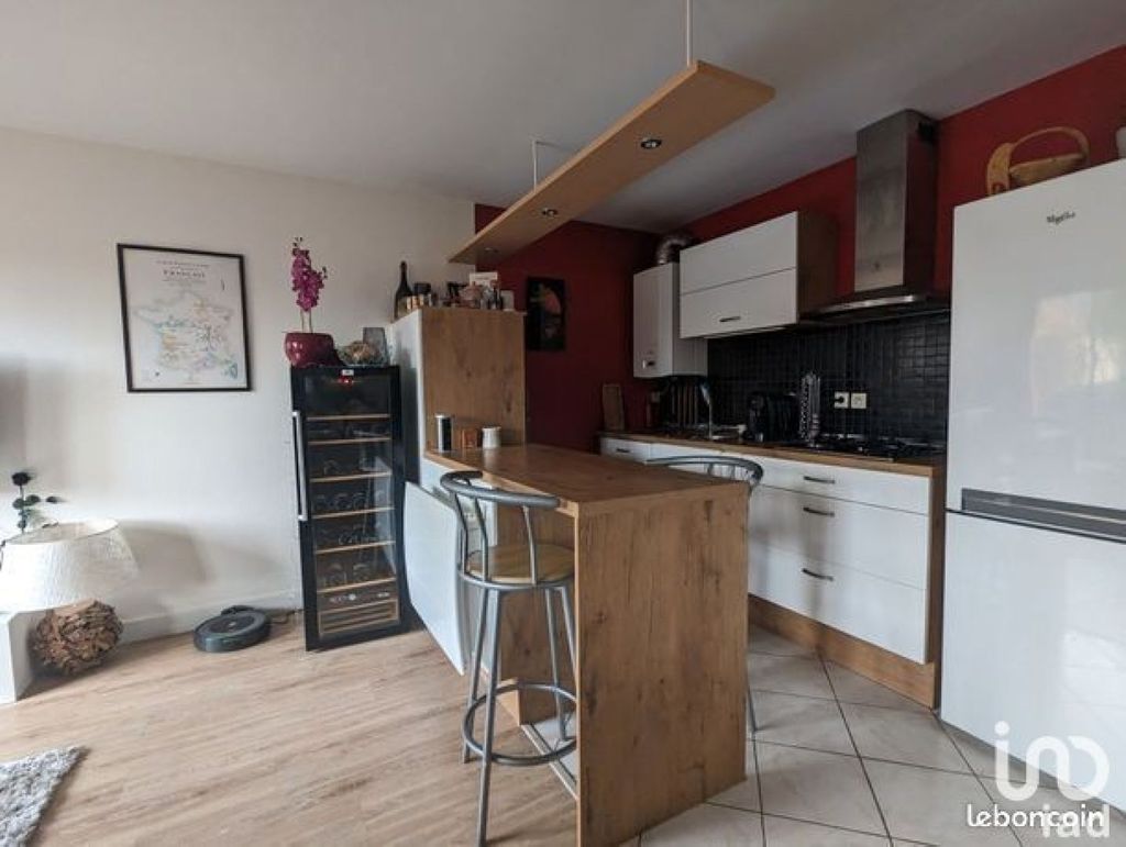 Achat appartement à vendre 3 pièces 65 m² - Saint-Gilles