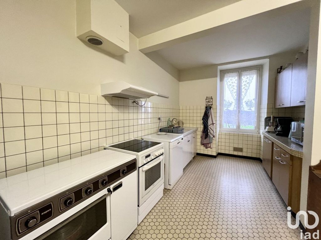 Achat maison à vendre 4 chambres 198 m² - Sainte-Bazeille