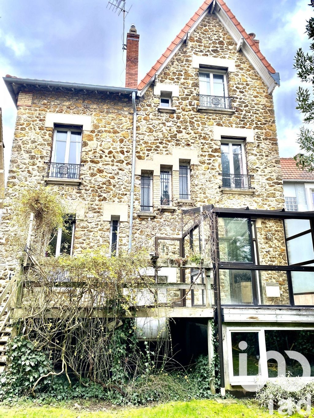 Achat maison à vendre 6 chambres 199 m² - Thiais