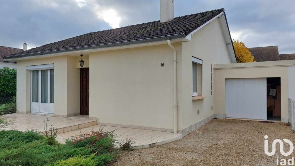 Achat maison à vendre 2 chambres 80 m² - Saint-Doulchard