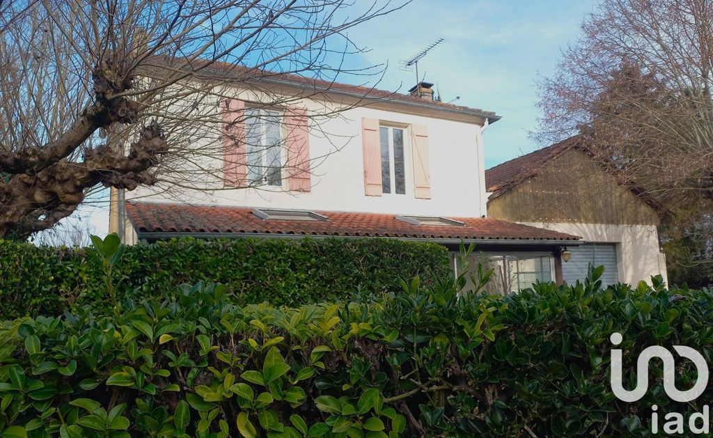 Achat maison à vendre 4 chambres 138 m² - Colayrac-Saint-Cirq