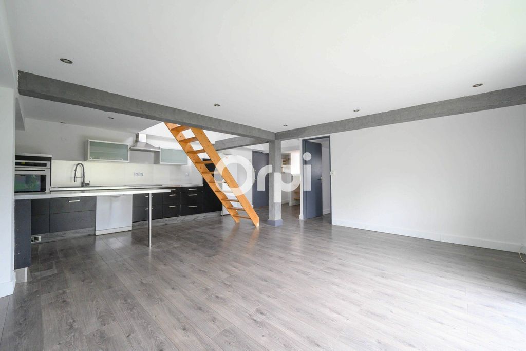 Achat loft à vendre 4 pièces 82 m² - Douai