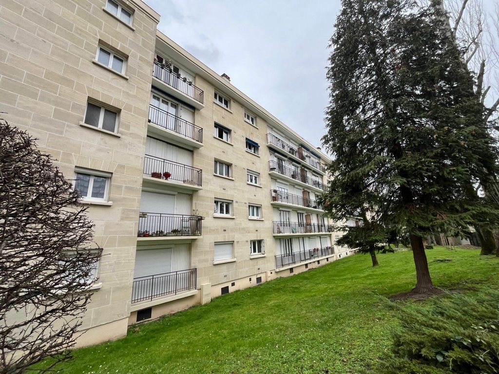 Achat appartement à vendre 4 pièces 79 m² - Rosny-sous-Bois