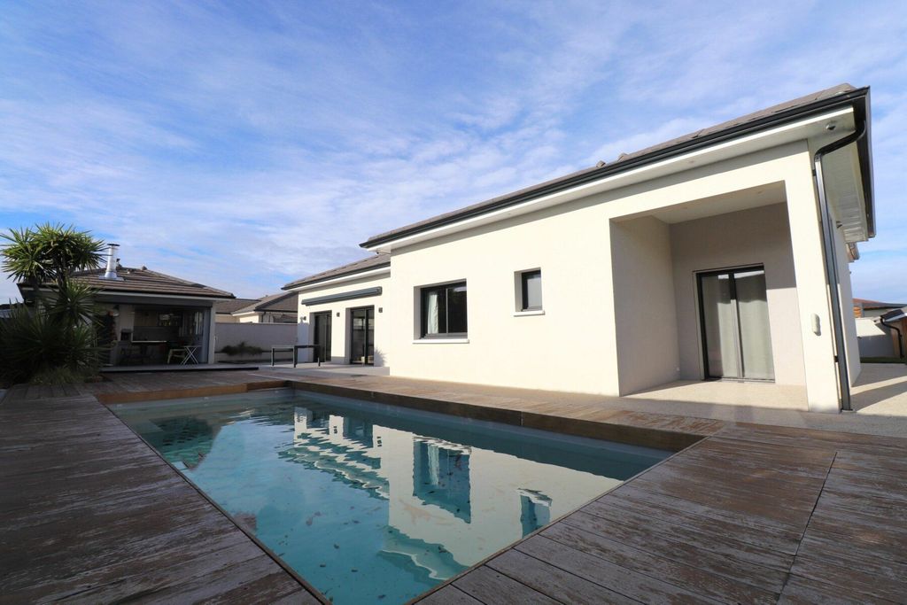 Achat maison à vendre 3 chambres 160 m² - Villette-d'Anthon