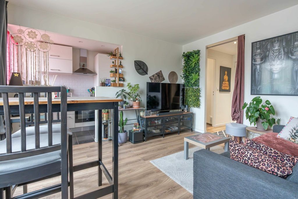 Achat appartement à vendre 2 pièces 38 m² - Choisy-le-Roi