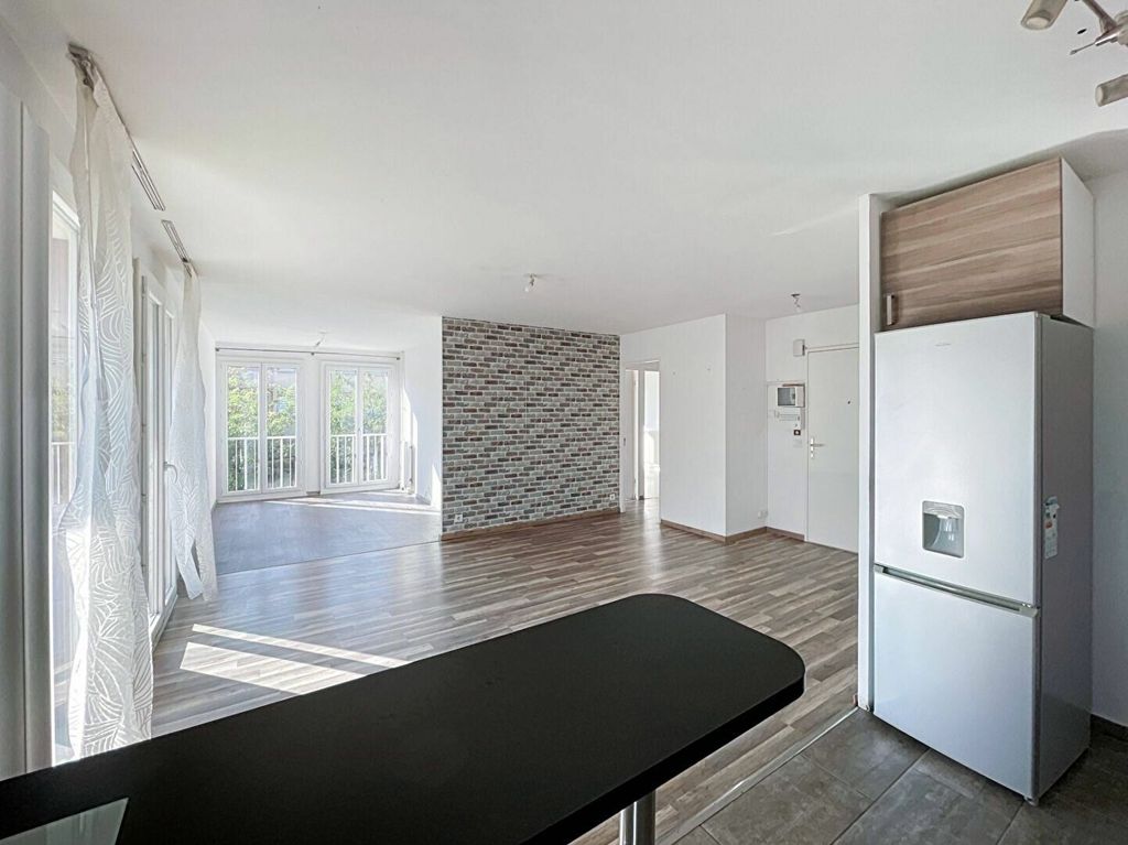 Achat appartement à vendre 3 pièces 67 m² - Aubagne