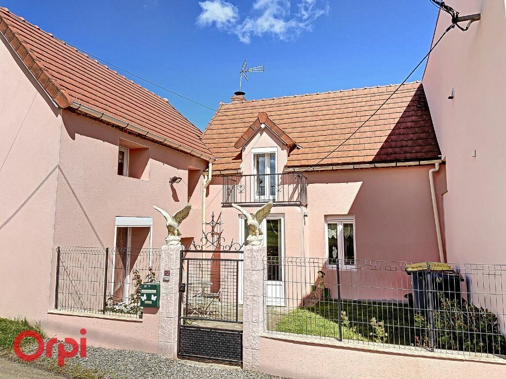 Achat maison à vendre 3 chambres 110 m² - Chirat-l'Église