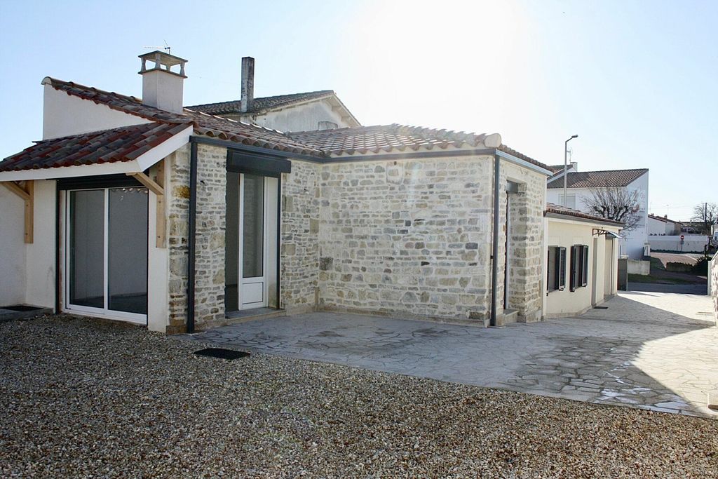 Achat maison à vendre 3 chambres 93 m² - Arvert