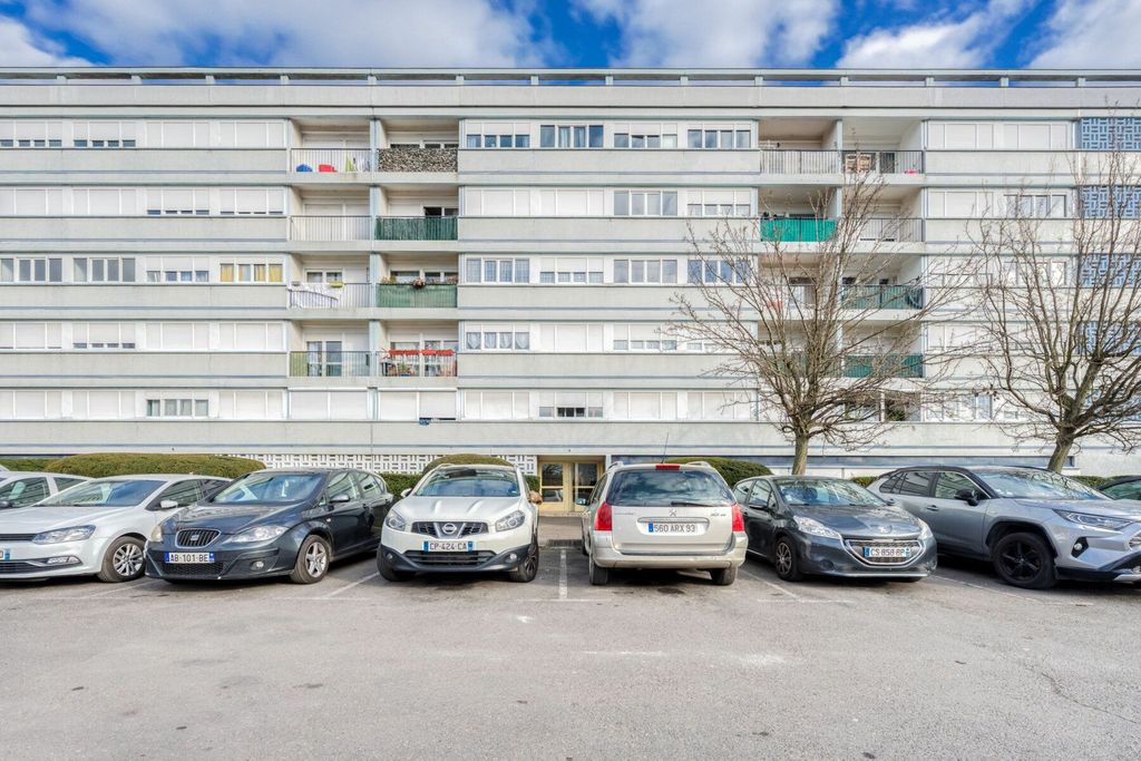 Achat appartement à vendre 3 pièces 61 m² - Gagny