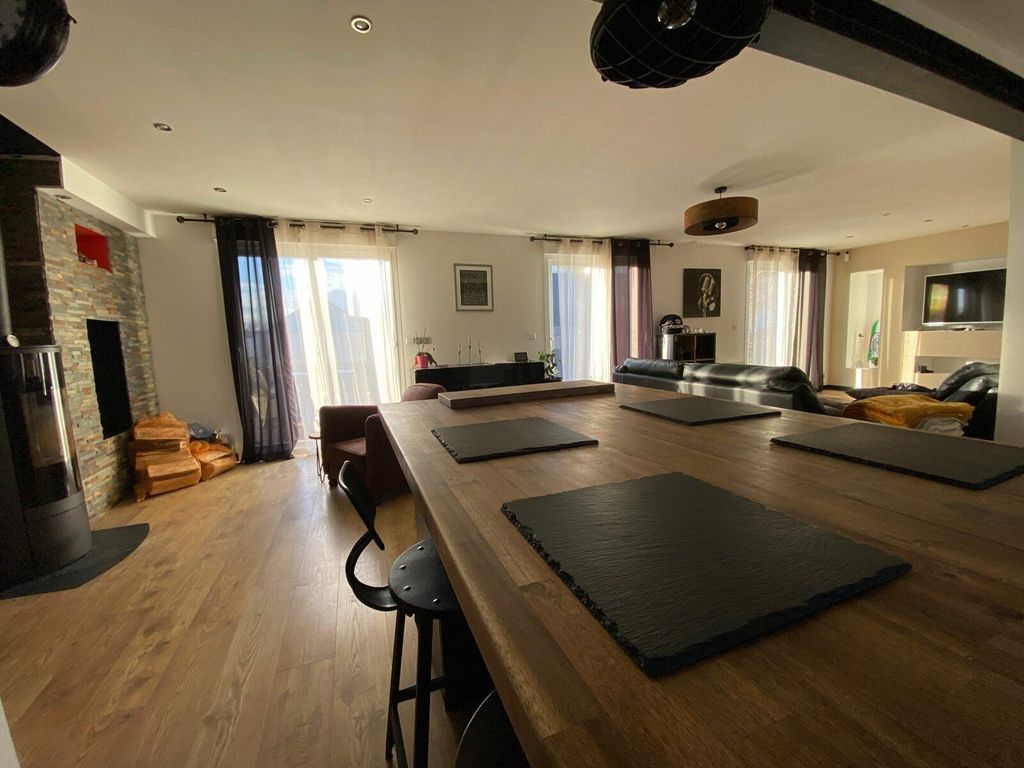 Achat maison à vendre 3 chambres 135 m² - Brest