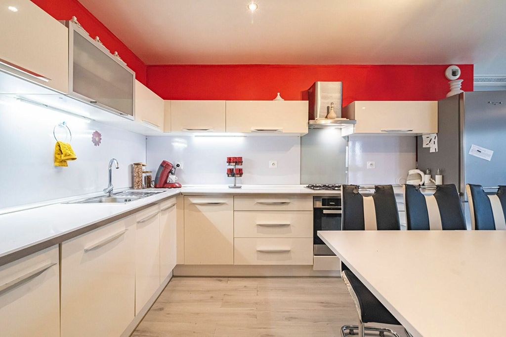 Achat maison à vendre 4 chambres 140 m² - Charleville-Mézières